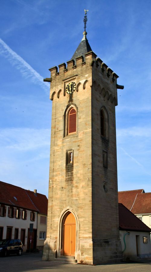Der Udenheimer Glockenturm